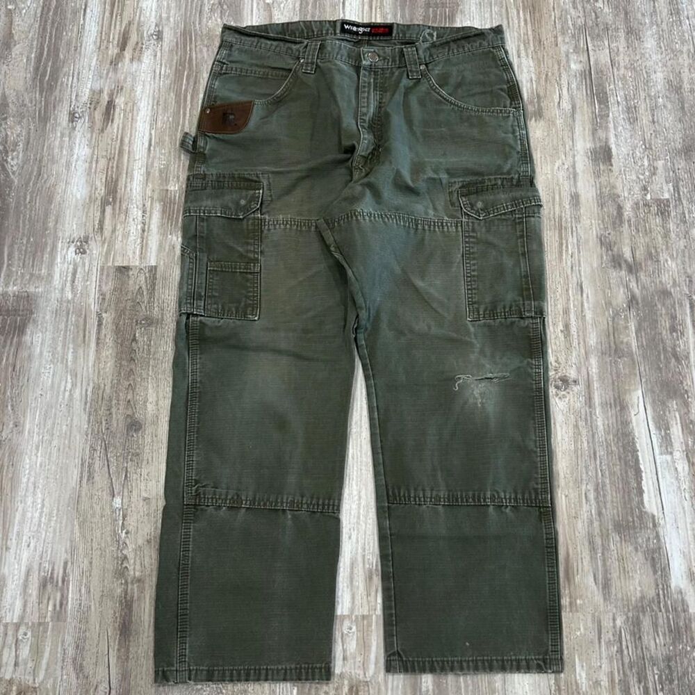 Wrangler Men's distressed faded green utility workwear carpenter heavy cotton pa